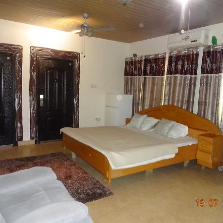 Nordik Palace Bed & Breakfast Tema Ngoại thất bức ảnh