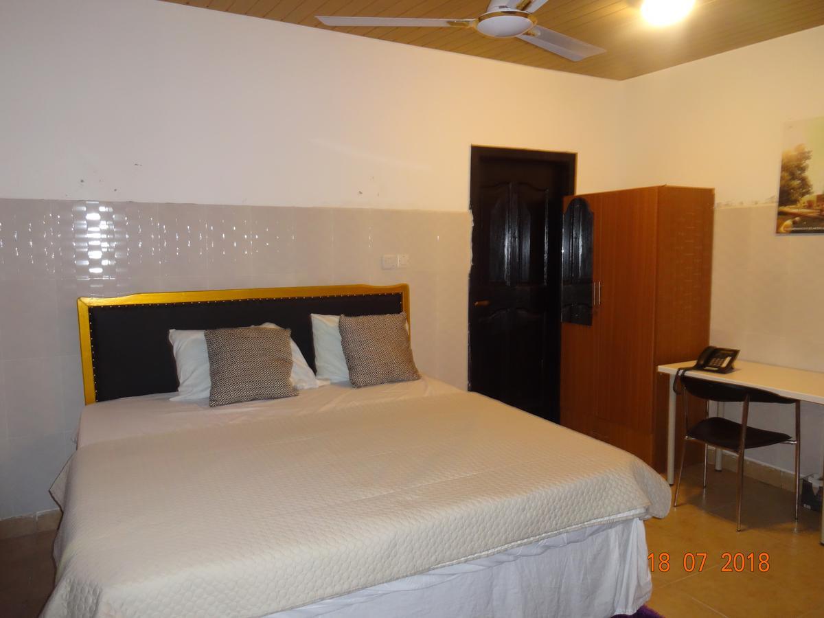 Nordik Palace Bed & Breakfast Tema Ngoại thất bức ảnh