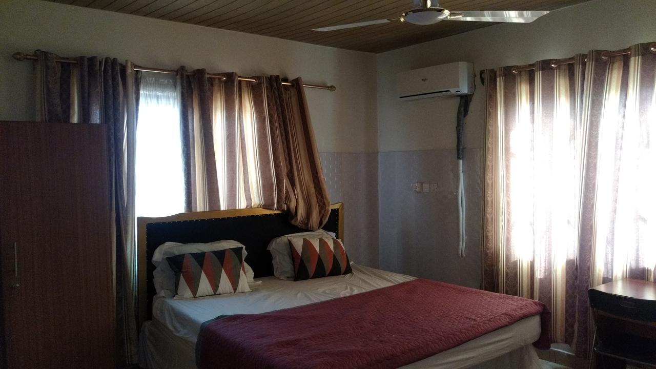Nordik Palace Bed & Breakfast Tema Ngoại thất bức ảnh